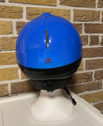 C26a red horse polo team